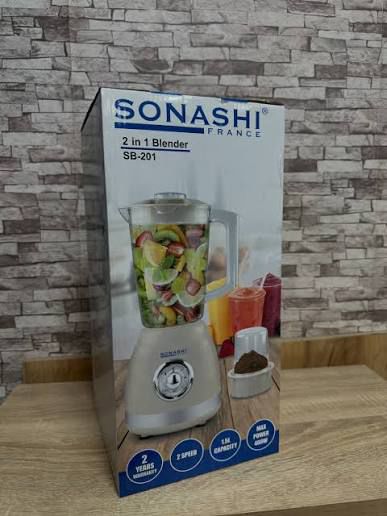 خلاط بلاستيكي Sonashi سعة 1.5L بقدرة 400 W مع كوب غير قابل للكسر SB-201